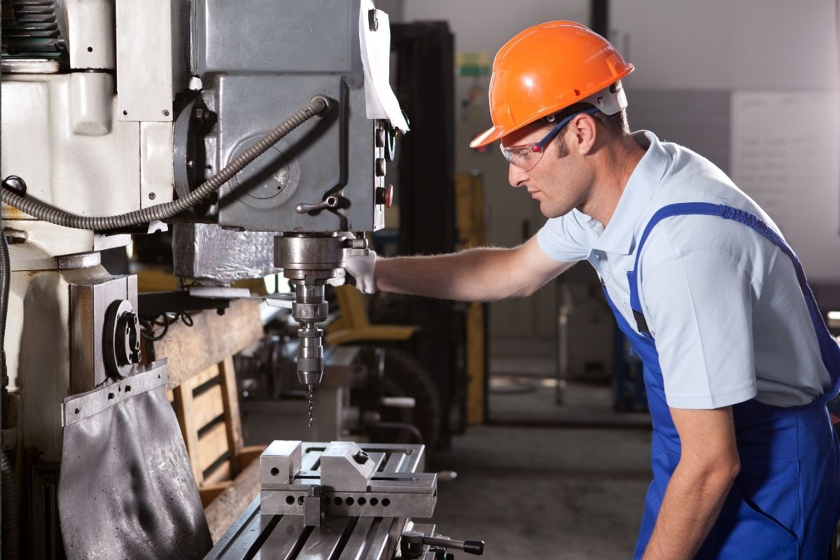 Established Engineering, Bearing & Machine Shop for sale on the Gold Coast, a rare opportunity to own a well-established engineering and bearing business.